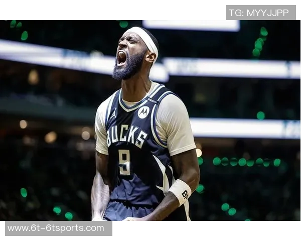 里德半场状态火热11投8中狂砍19分5篮板展现超强实力 里德半场状态火热11投8中狂砍19分5篮板展现超强实力