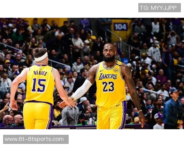 詹姆斯以不变初心迎接时代变迁神迹虽终结却依然赢得胜利