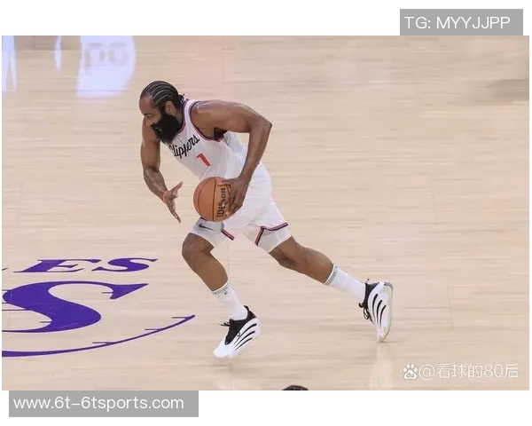 卢指导谈莱昂纳德恢复情况称好转明显但时间仍不确定